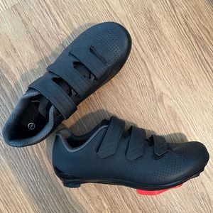 Spin cycling shoes, womens sz 8
